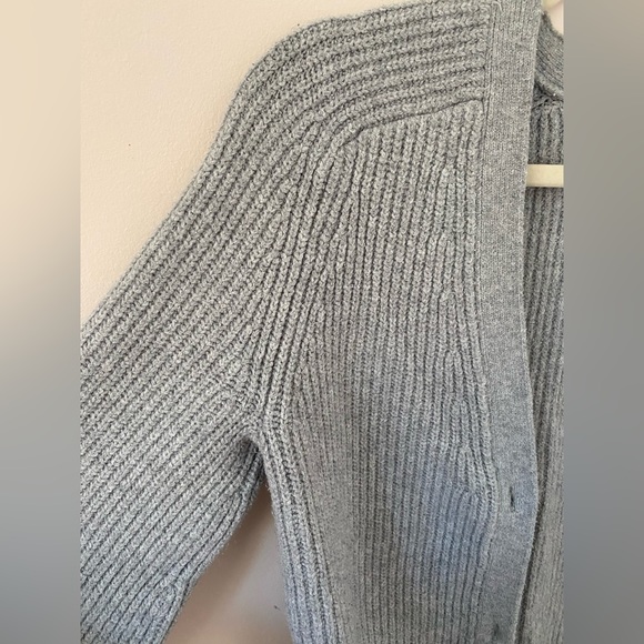 Amazon Essentials Women’s Soft Touch Ribbed Blouson Cardigan - Picture 3 of 7